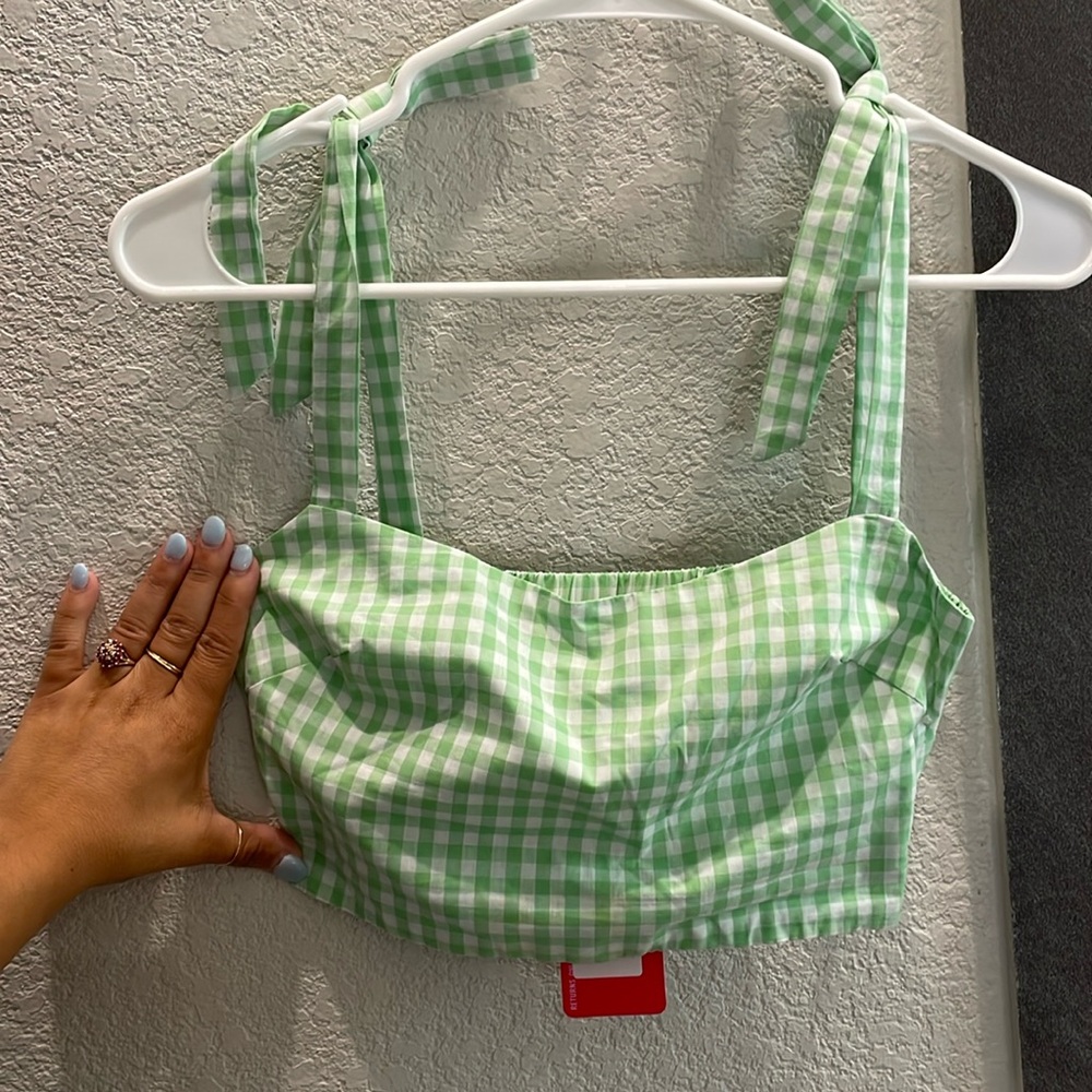 Beginning boutique green gingham cropped top